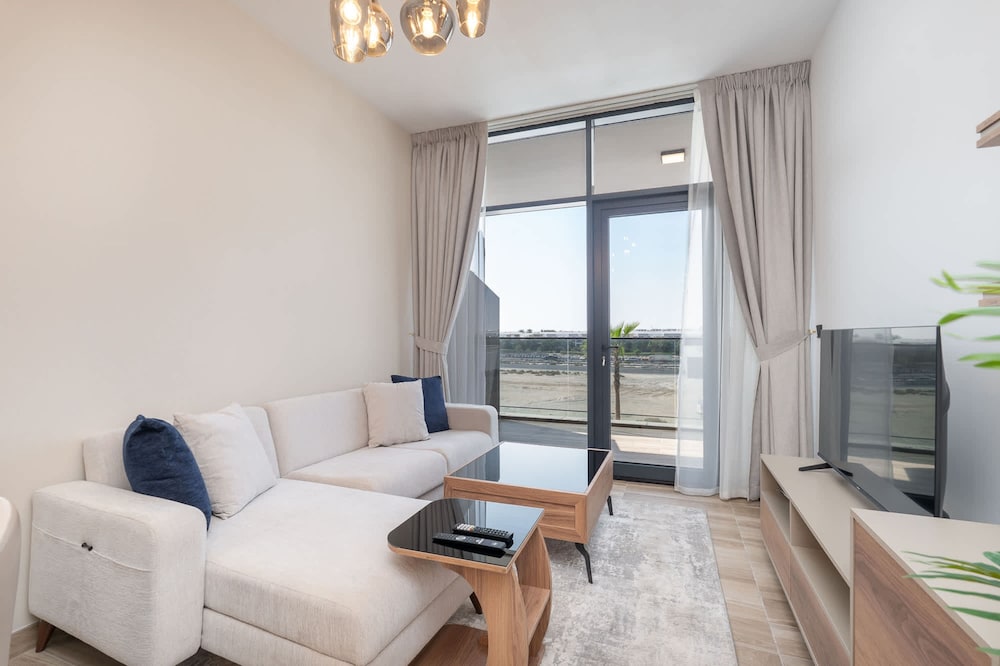 Stay in Studio City at Celia Residence Perfect for 2