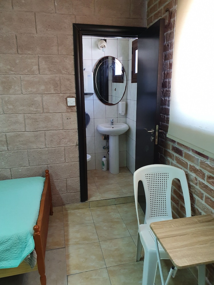 Photo 48