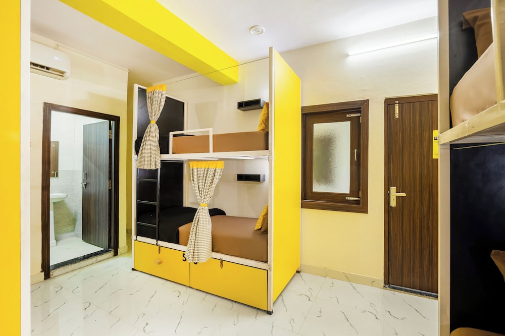 The Hosteller Agra