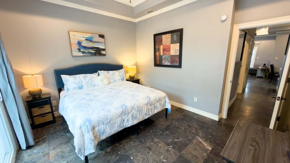 Pool 1st Floor 75 Yards To Beach Value 2 Bedroom Apts