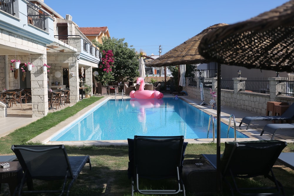 Fizzio Alaçatı Hotel - Image 17