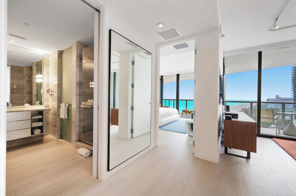 Luxury Vacation Rentals in South Beach by LRMB