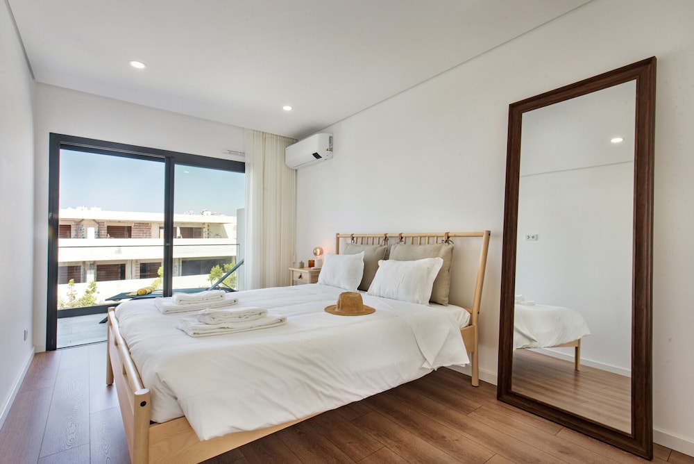 Sunny Apartments W in Tavira