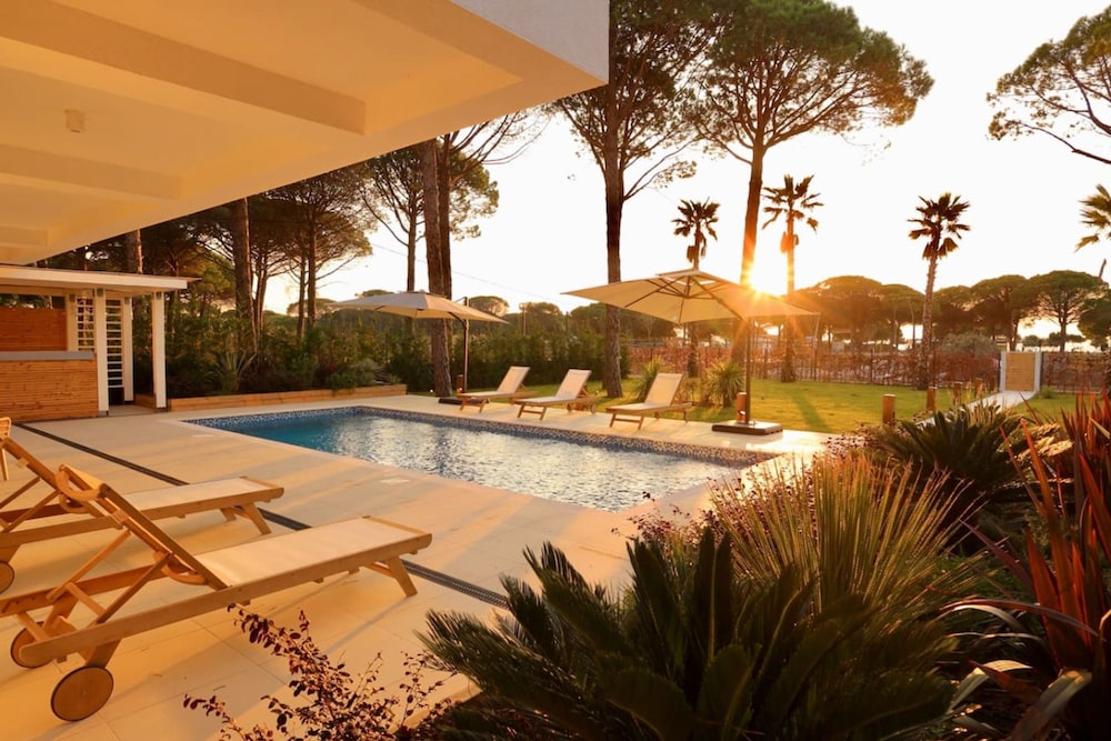 Sanpietro Elite Signature Villa