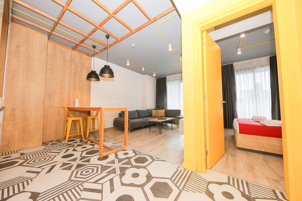 Coordinat Süitleri - Image 30