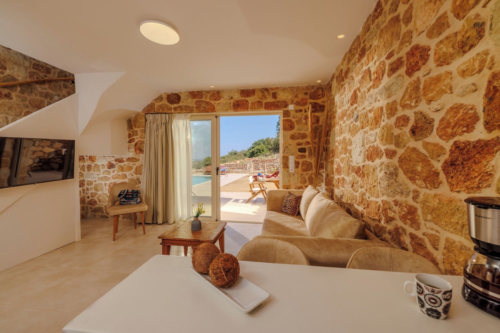 Minoan Villas