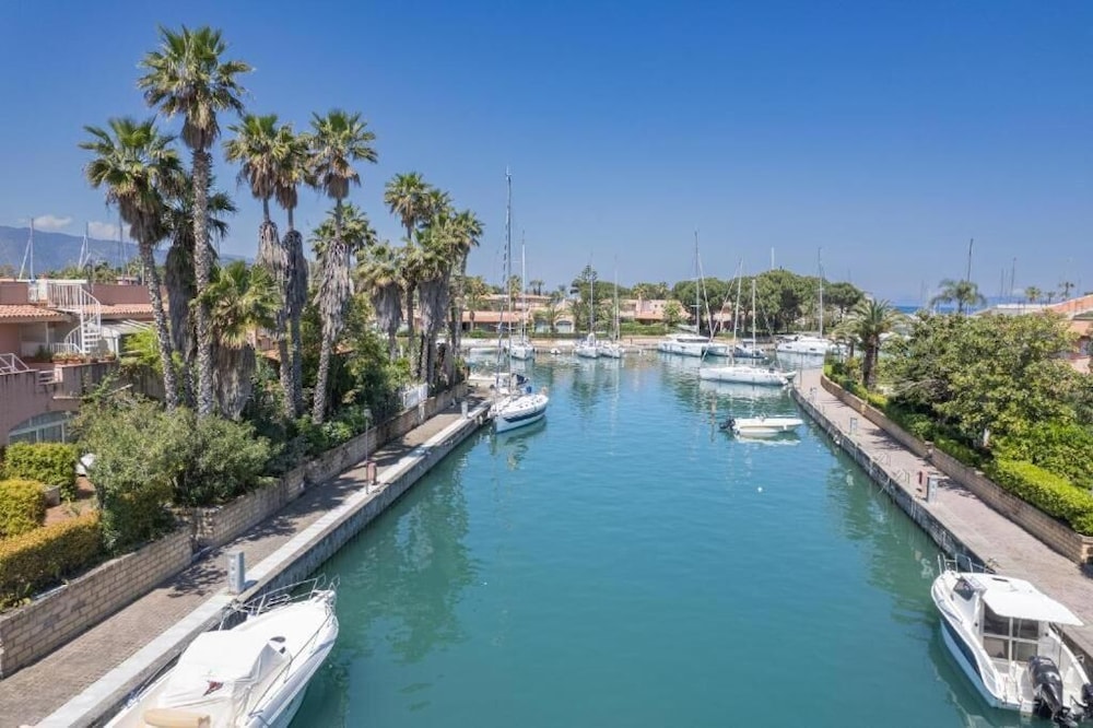 Portorosa Beach Resort