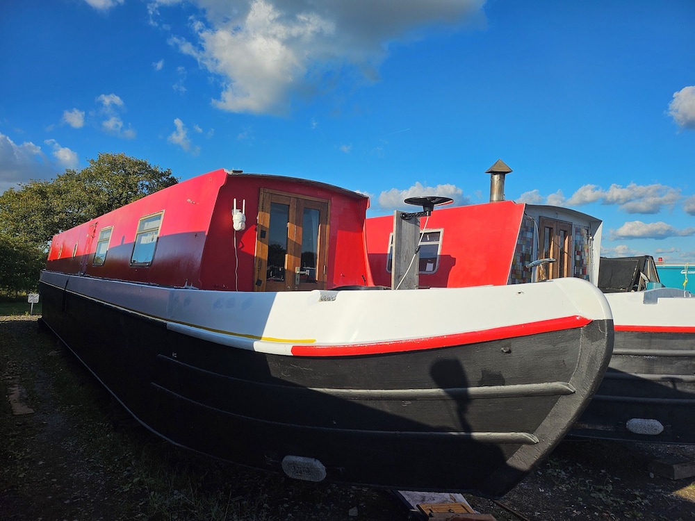 Komet canal boat company limited
