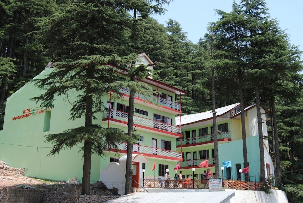 Hotel Dogra Residency Bar and Resturant