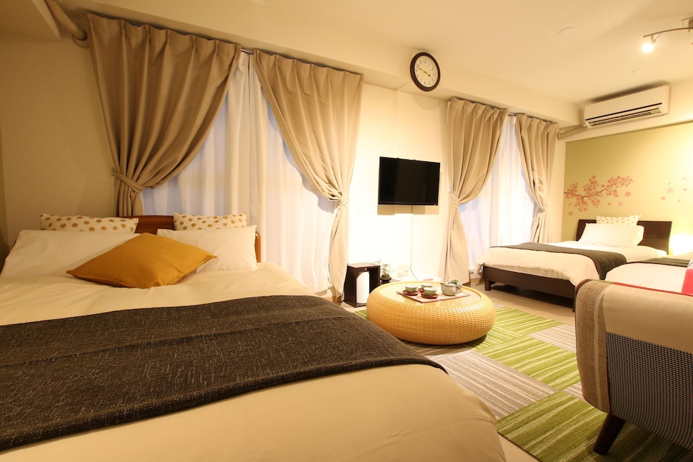 KIKU'S ROOM