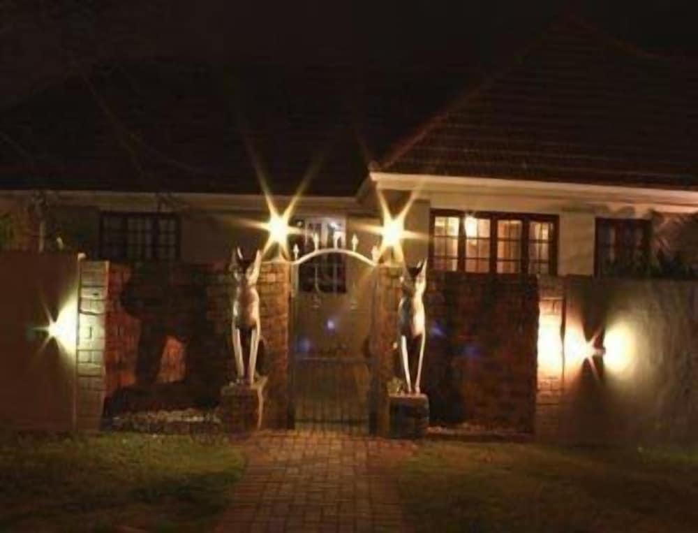 Hotel At Eezzze Riversway Self Catering - Image 1