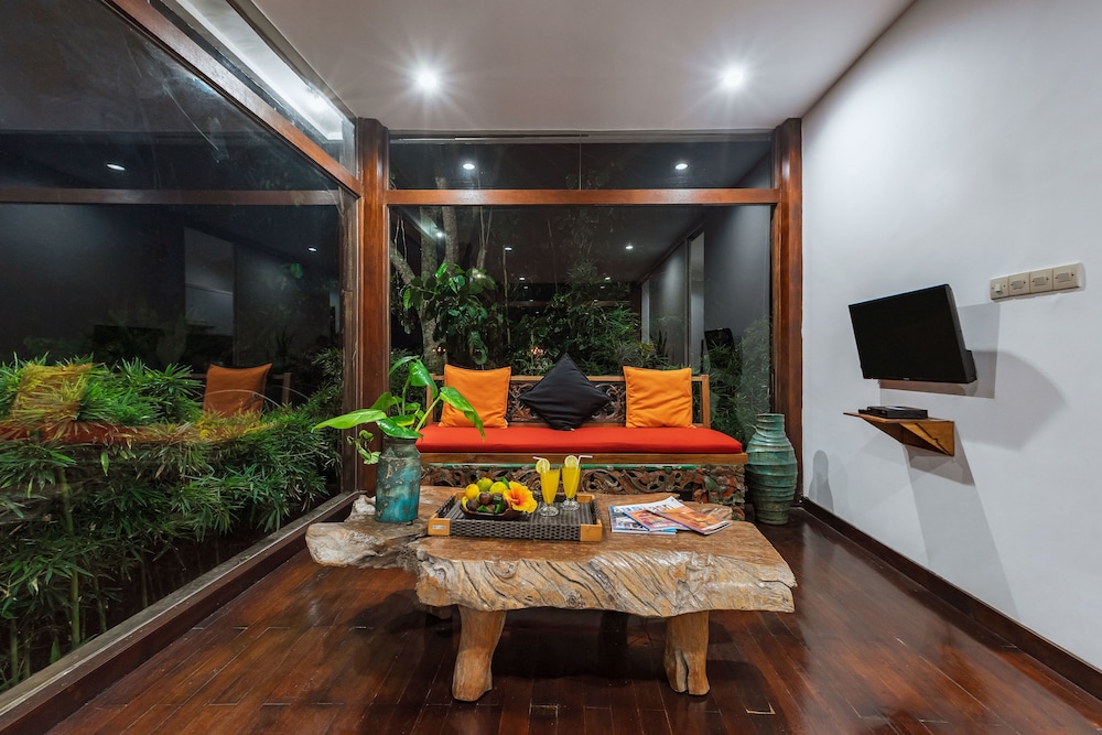 Villa Mulyono