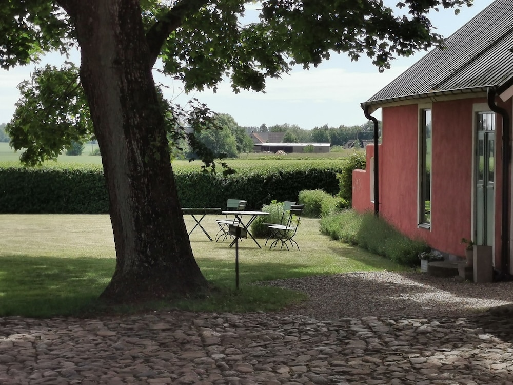 Östangård Bed & Breakfast