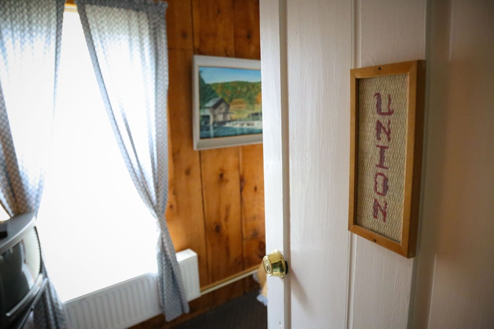 Plymouth Vacations - Salt Ash Inn - Property Image 38