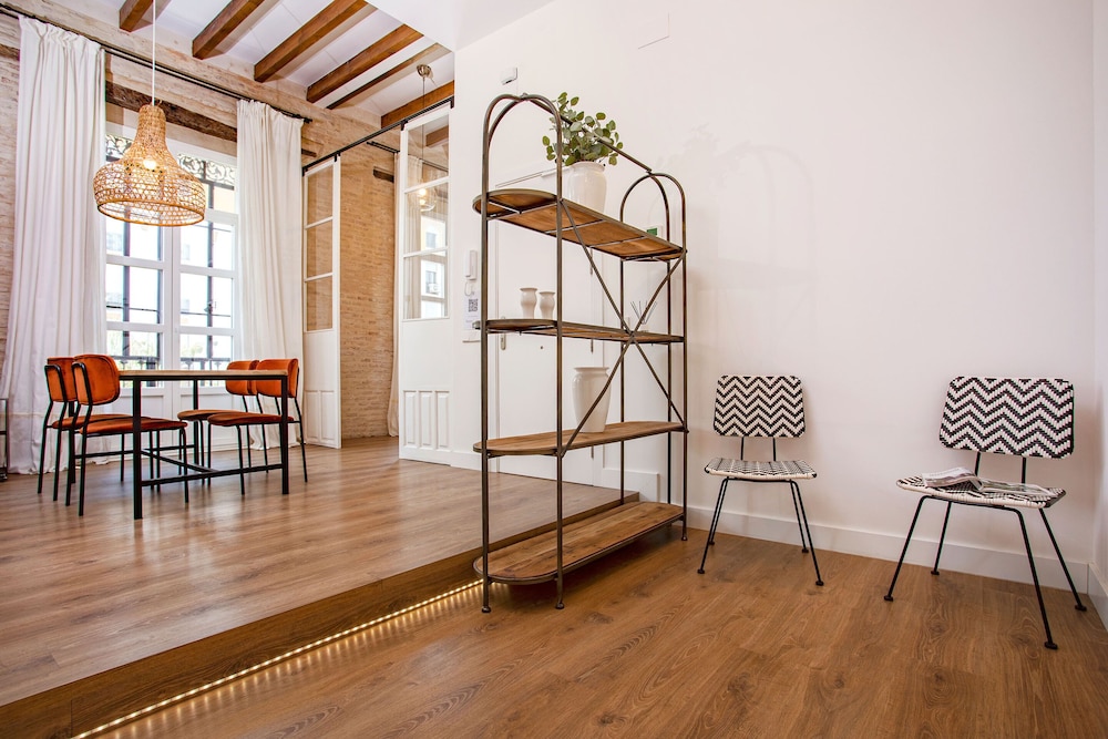 Genteel Home Almirante Lobo