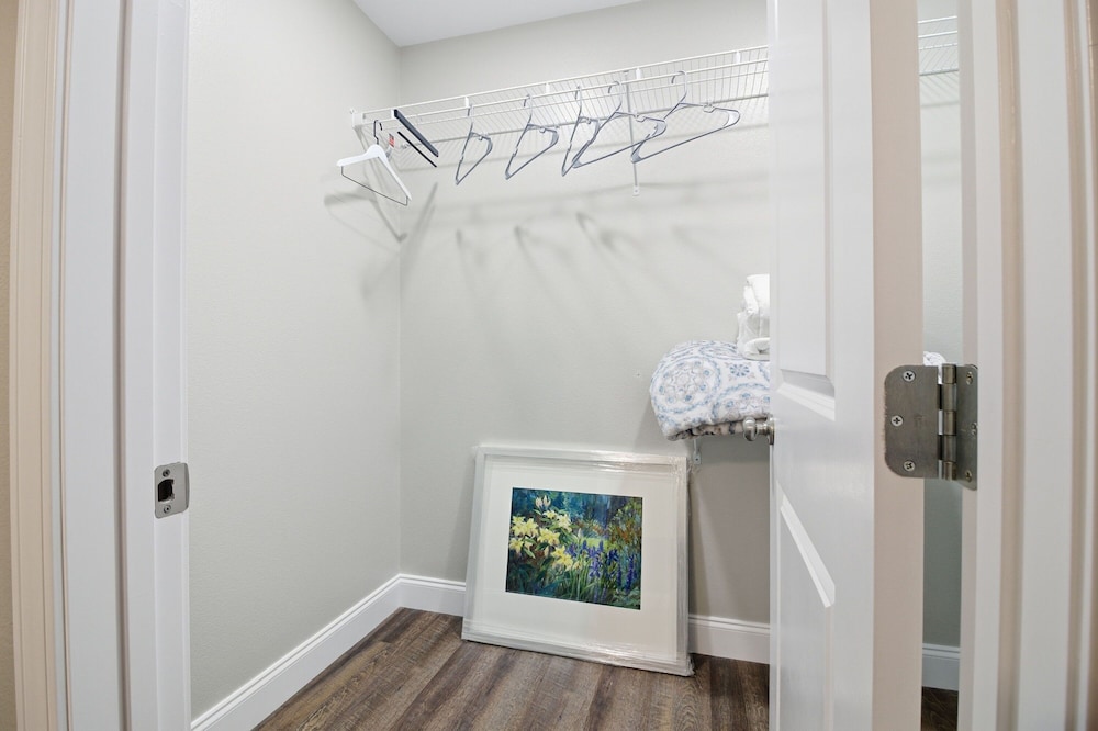 Bright and Cozy 4BR Home