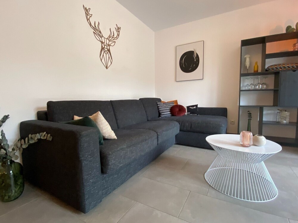 Beautiful Apartment With Terrace
