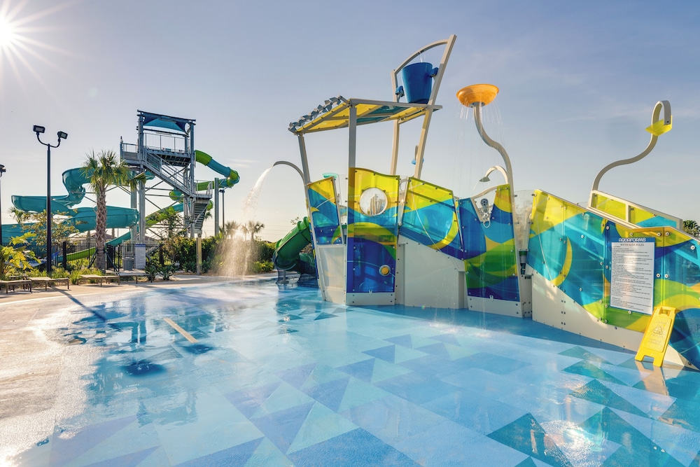 Family Oasis in Championsgate: Private Pool!