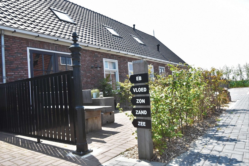 Cozy Holiday Home in Callantsoog near Groote Keeten
