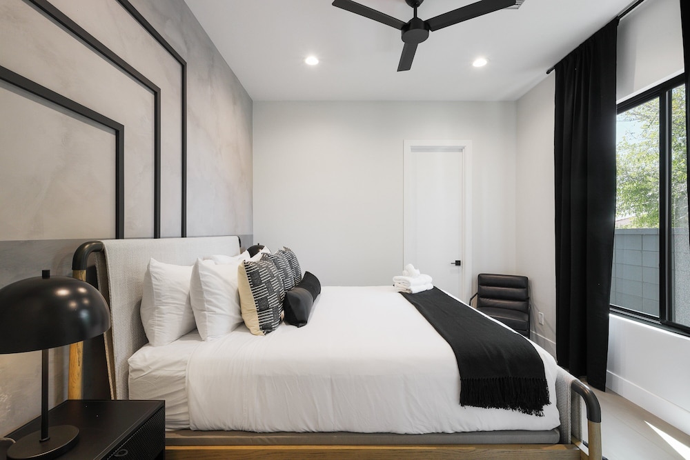 Ember-pool Heat Available-in North Scottsdale