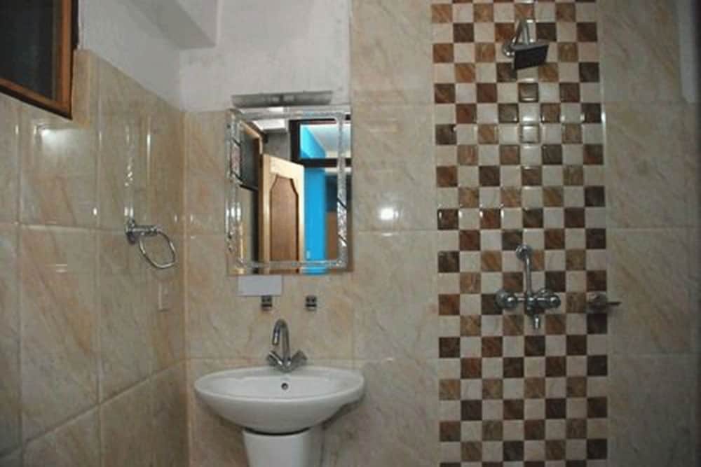 Holyland Guest House