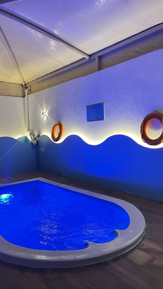 LAS SALINAS CHAILT FOR HOLIDYAS HOUSES