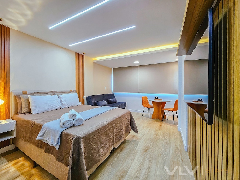 Art Studio by VLV Stays