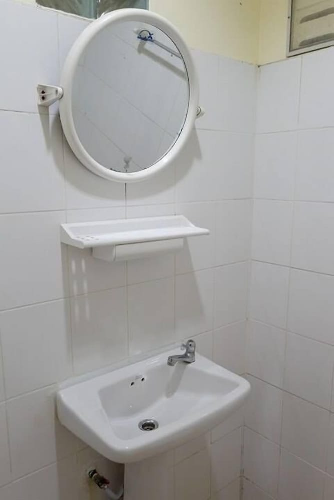 Harmony House - Hostel