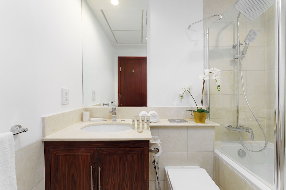 Maison Privee - Exclusive Duplex Villa with Panoramic Terrace Overlooking Burj Khalifa