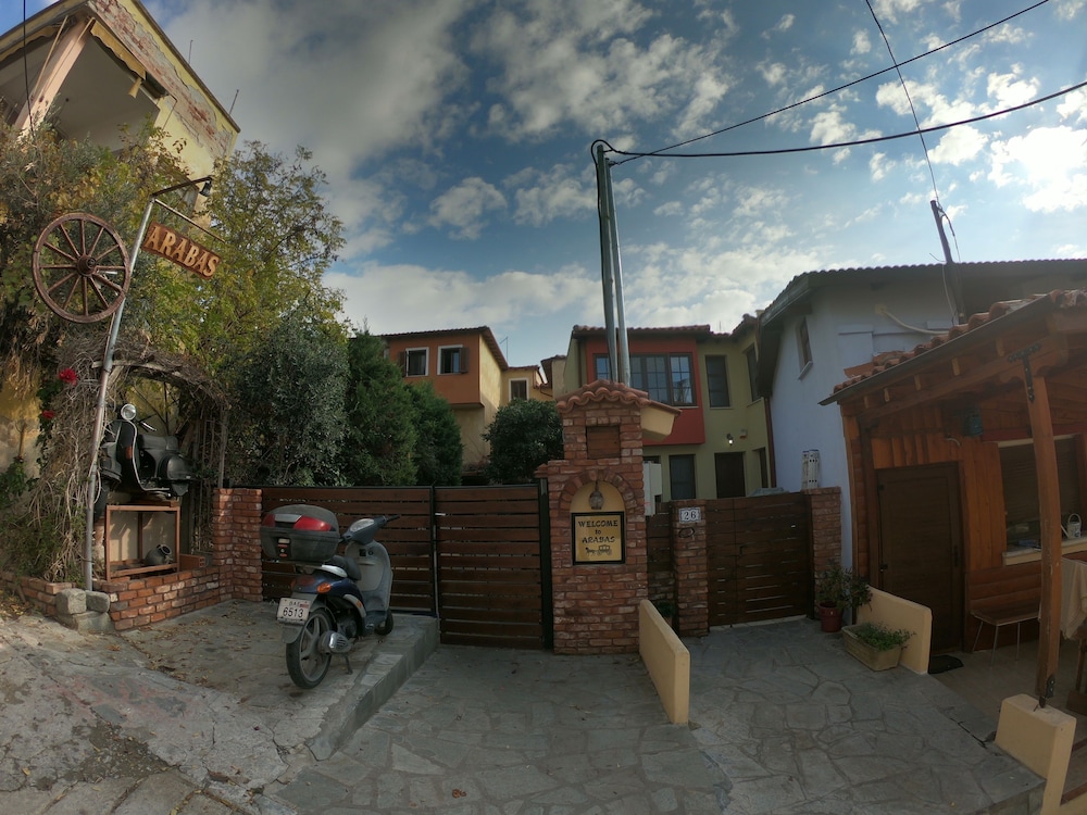 Arabas - Hostel