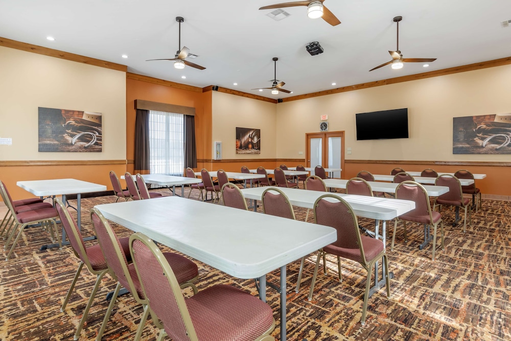 meeting & event spaces