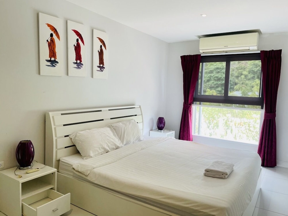 The Place Pratumnak by PSR ASIA