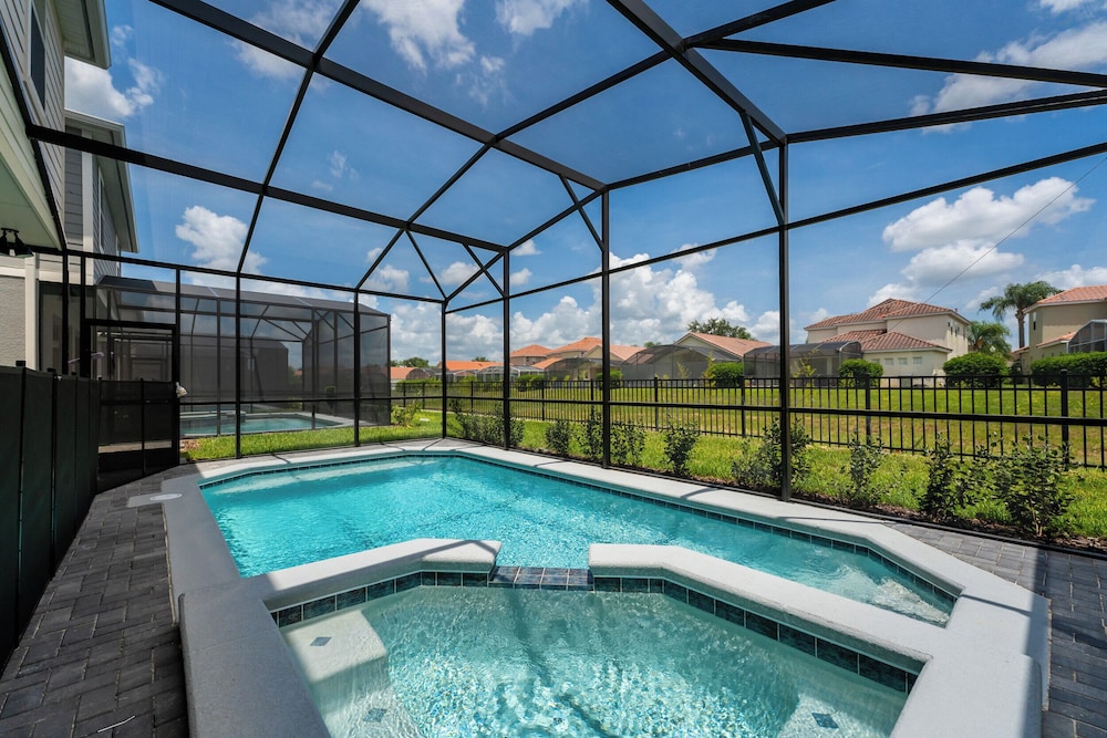 Dazzling New 7BR Villa  Disney Theme Rms