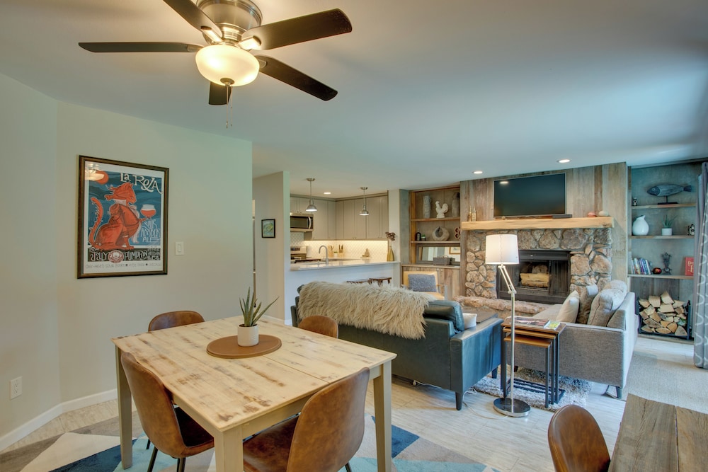 Renovated Avon Condo 5 Mins to Beaver Creek Resort - Property Image 4