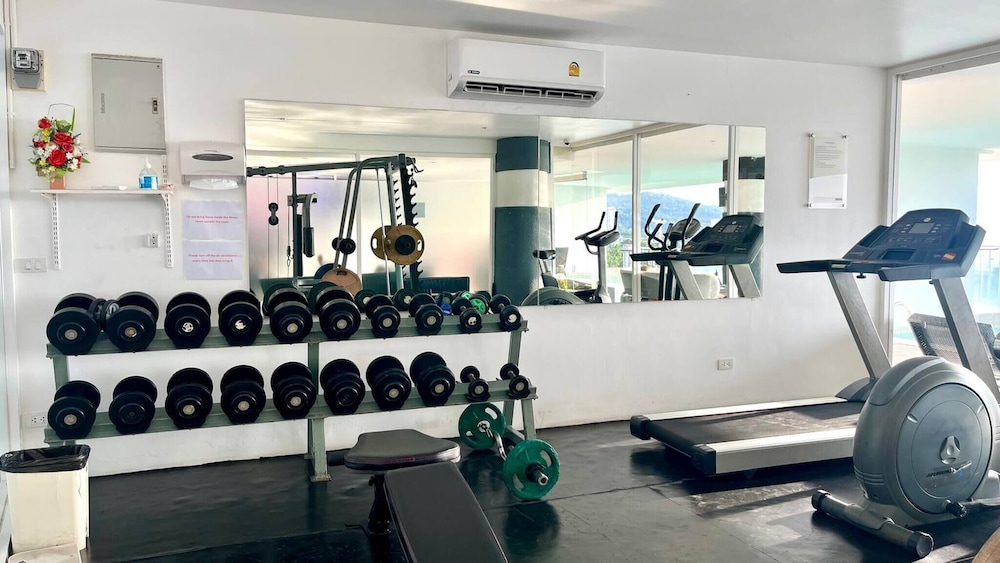B12 - 2 Bedroom Condo With Pool Access, Karon Beach