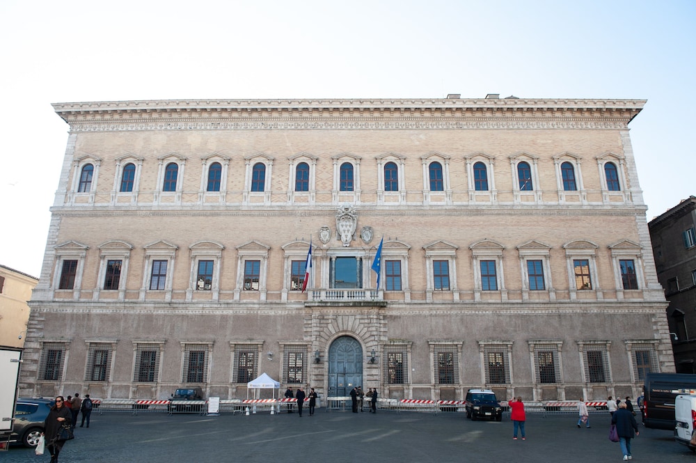 StarHome NAVONA