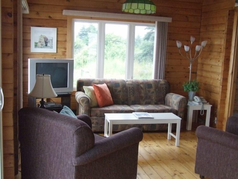 The Quarterdeck Resort