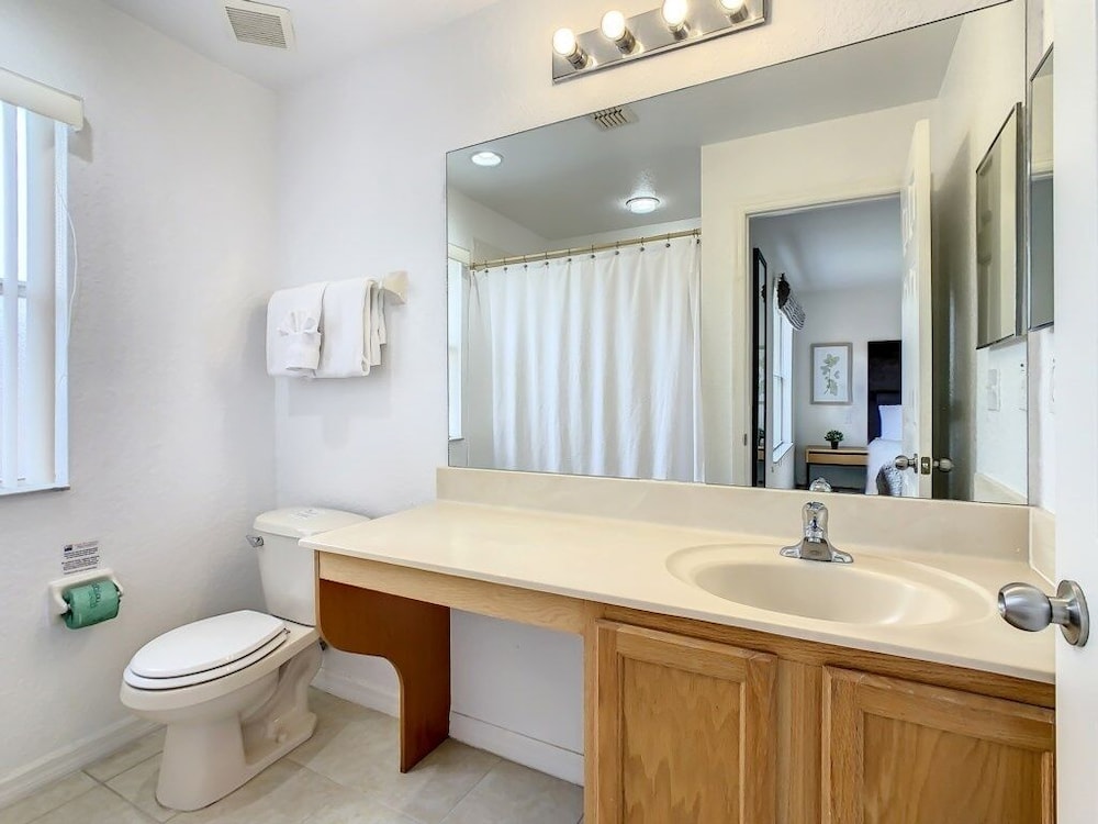 4br Home W Hottub In Regal Oaks Resort Near Disney 4 Bedroom Townhouse