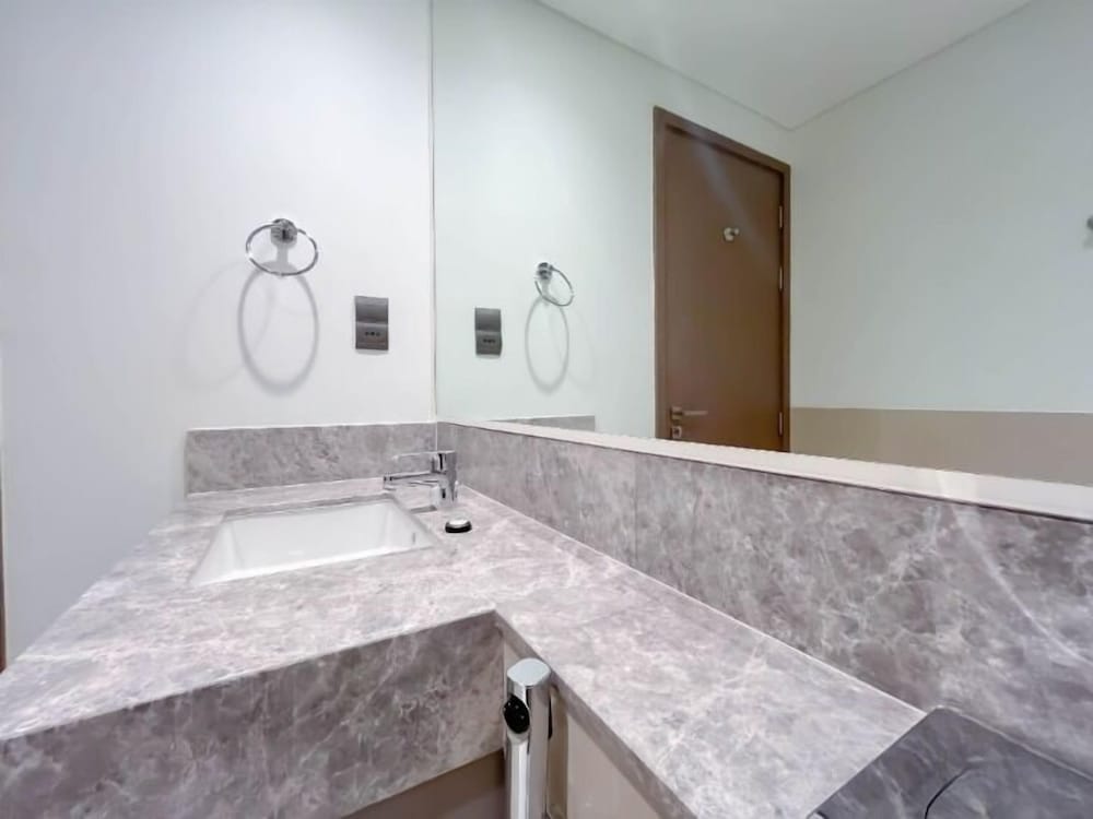 ACTONE Tower2-Step to Burjkhalifa-1BR