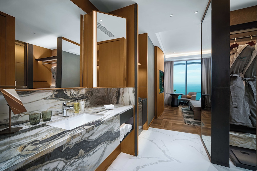 MaxX Harbour-view Qingdao
