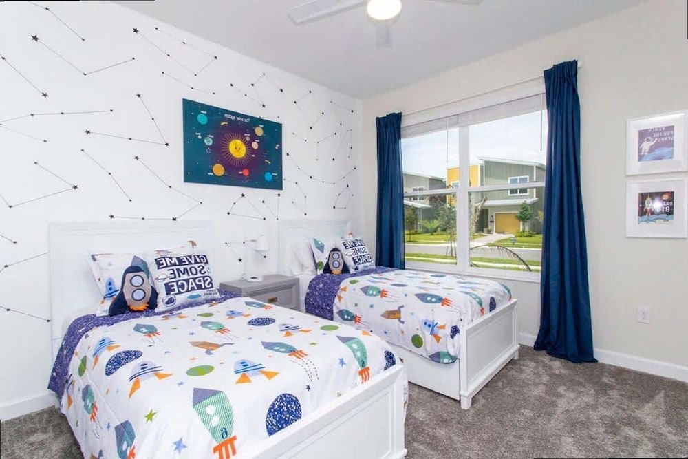 Family 5BD Spa Pool Game Loft Near Disney