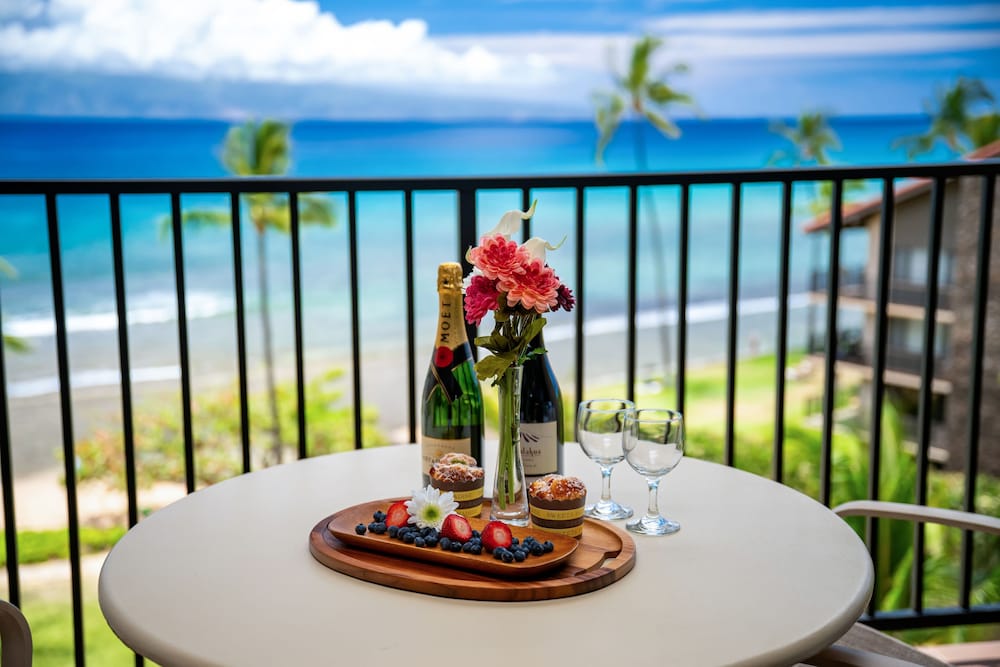 Kaanapali Shores 606 2 Bedroom Condo