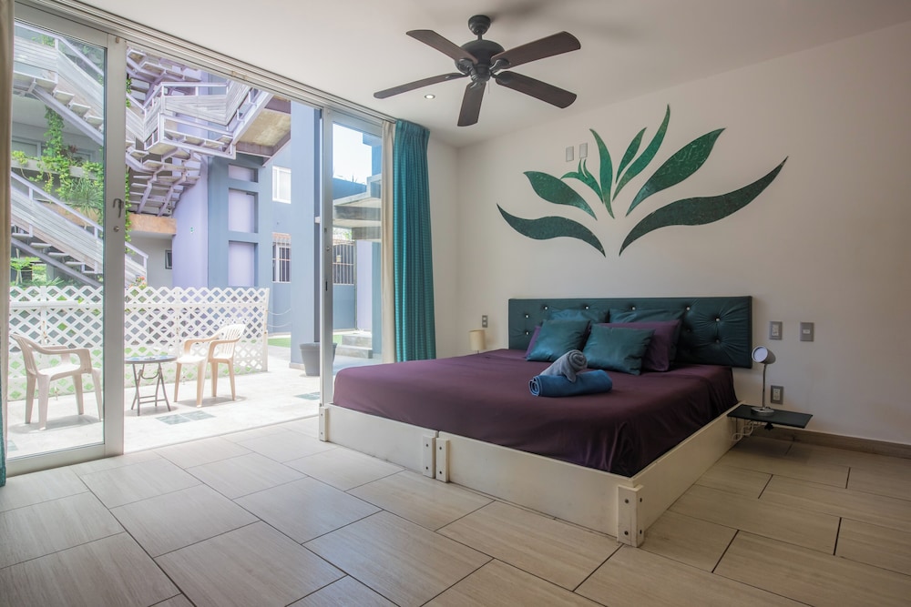 IRIS Studios & Apartments