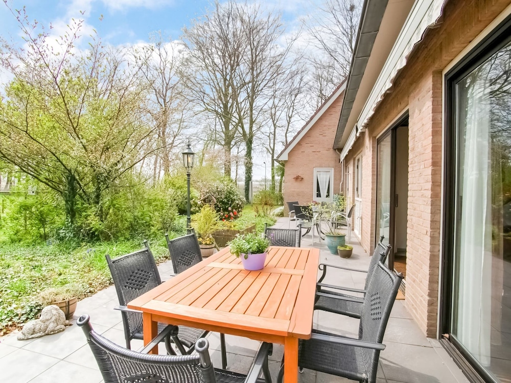 Holiday Home Near the Efteling With Garden view 5