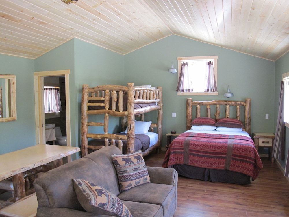 Convict Lake Resort