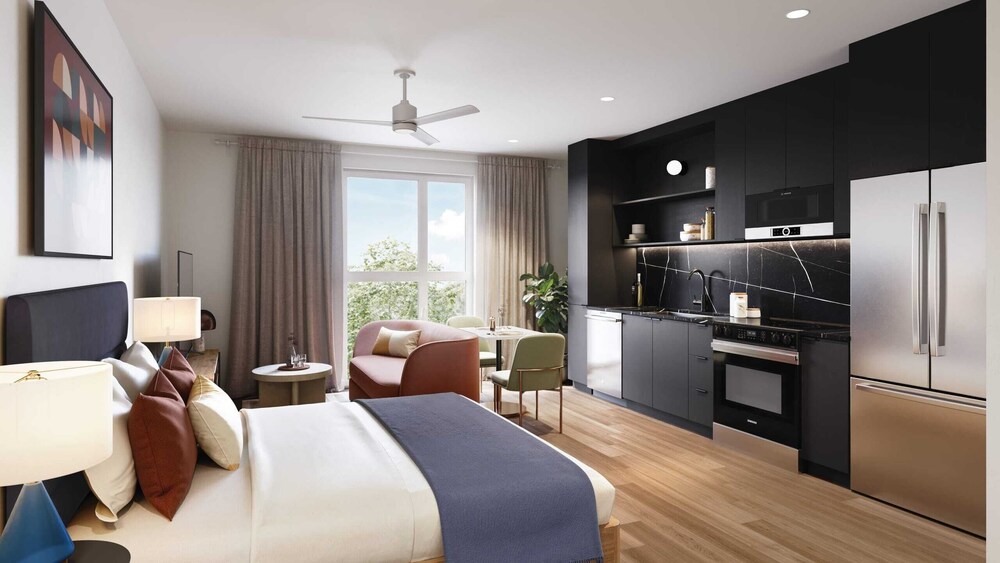 South Lamar Stay for 22 Guests Resort-style Pool, Bar, Dining, Terrace The Code by Avantstay