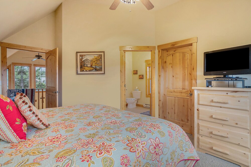 Solitude Condos - Estes Park CO