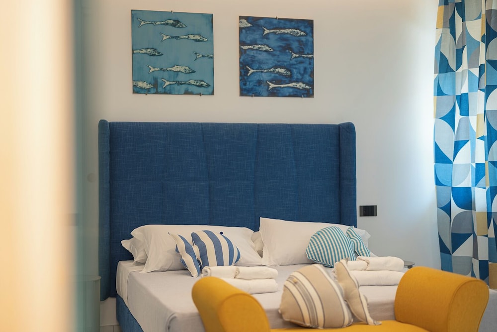 Maiori Suites