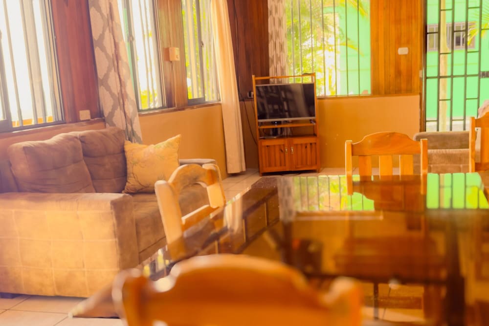 Pura Natura Lodge