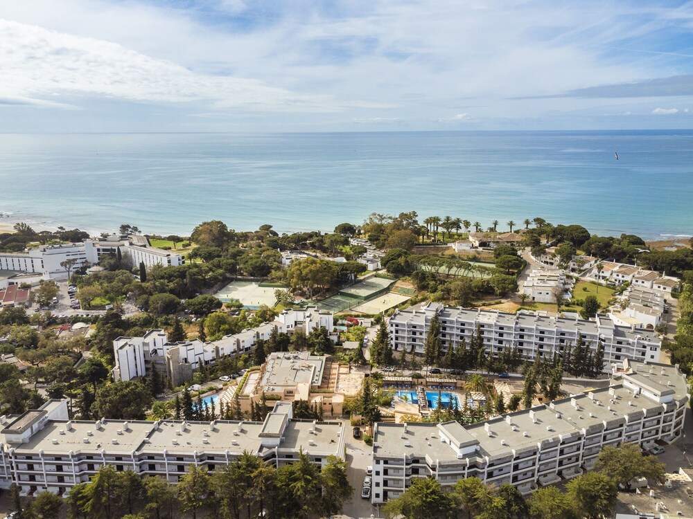 Balaia 3BR Sunny Terrace view 4
